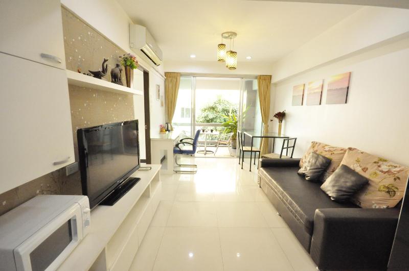 Photo of Bansabai Hostel, 3-star hotel in Bangkok (and vicinity)