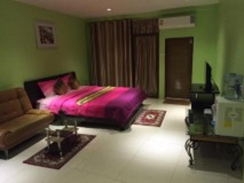 Photo of Penang Palace, 2-star hotel in Bangkok (and vicinity)