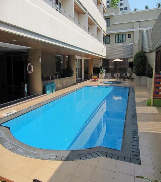 Photo of S.M. Grande Residence, 3-star hotel in Bangkok (and vicinity)