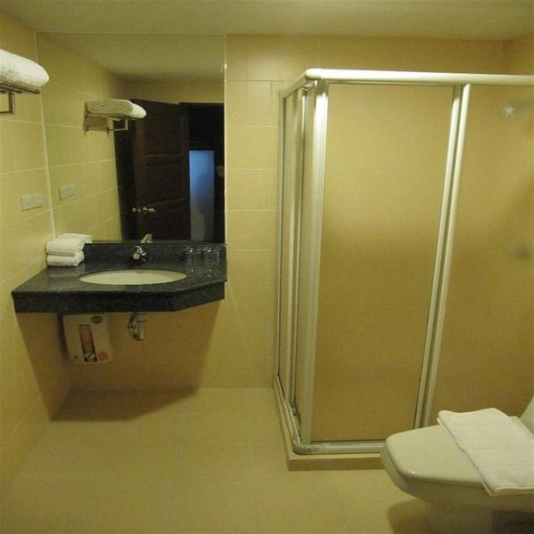 Photo of S.M. Grande Residence, 3-star hotel in Bangkok (and vicinity)