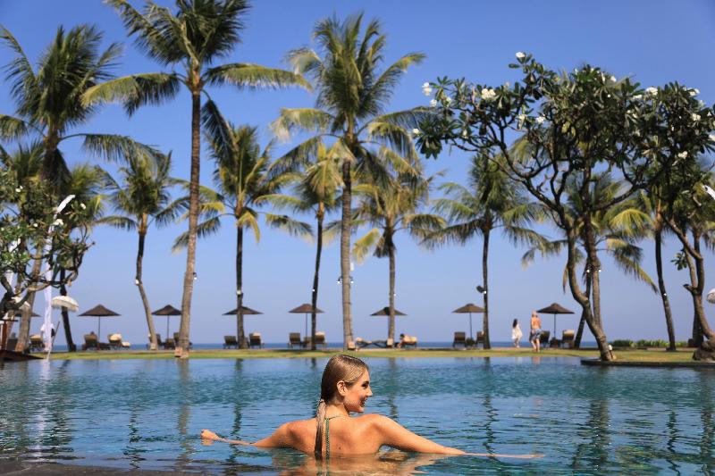 The Samaya Seminyak Bali, Singapore