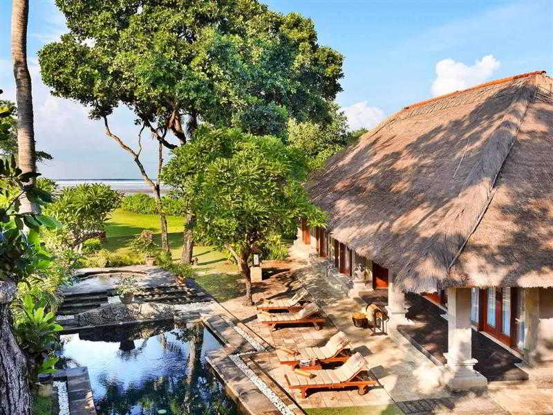 The Royal Beach Seminyak Bali, Singapore
