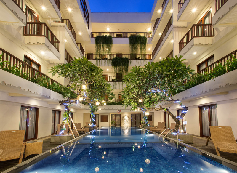Sense Sunset Hotel Seminyak, Singapore