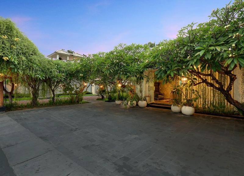 Kaisa Villas Seminyak, Singapore