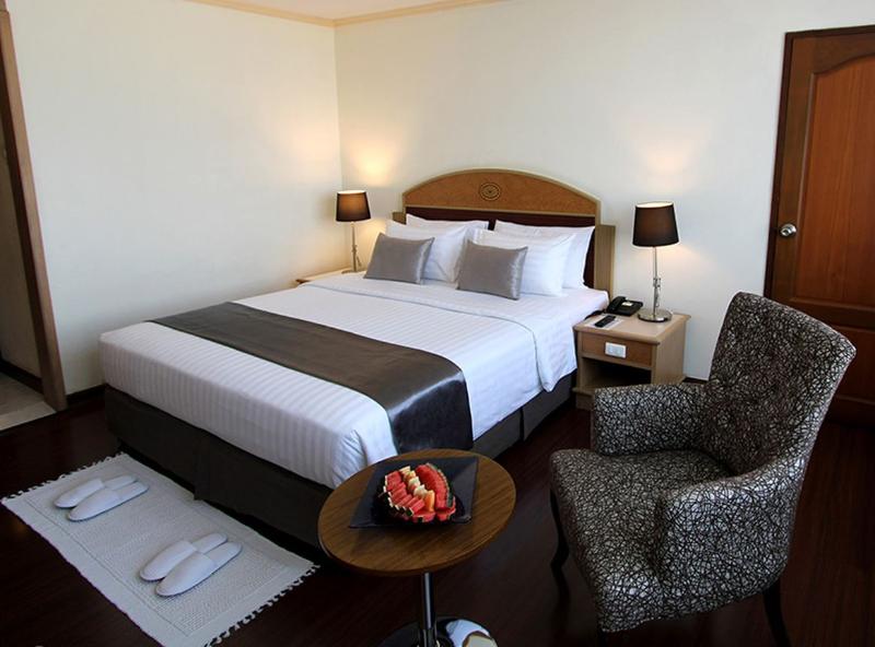 Photo of Grand Tower Inn Rama VI Hotel, 4-star hotel in Bangkok (and vicinity)