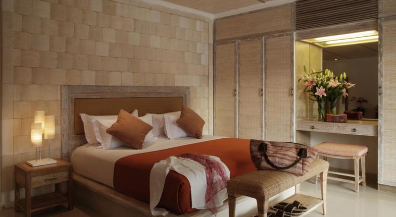 Blu-Zea Resort by Double-Six, Singapore