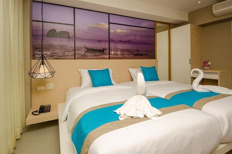 Photo of Bizotel Bangkok, 3-star hotel in Bangkok (and vicinity)