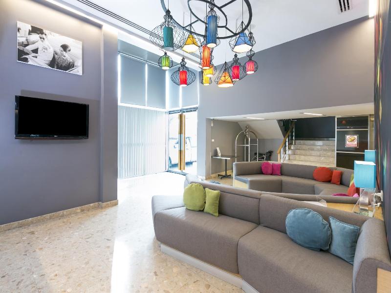 Photo of Bizotel Bangkok, 3-star hotel in Bangkok (and vicinity)