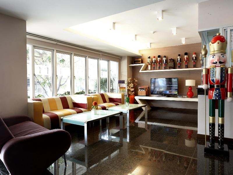 Photo of Praso Ratchada, 3-star hotel in Bangkok (and vicinity)