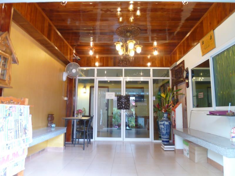 Photo of Vanlisut Hotel Ngamwongwan, 3-star hotel in Bangkok (and vicinity)