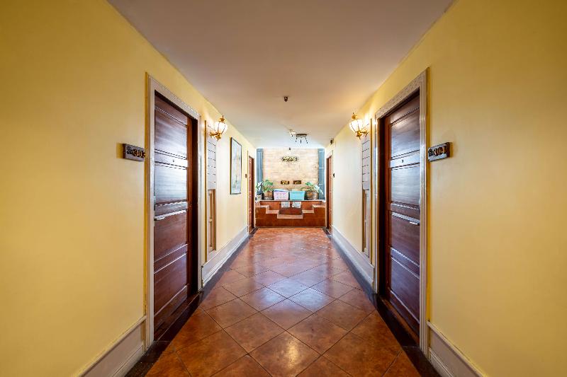 Photo of Hotel Royal Bangkok, 3-star hotel in Bangkok (and vicinity)