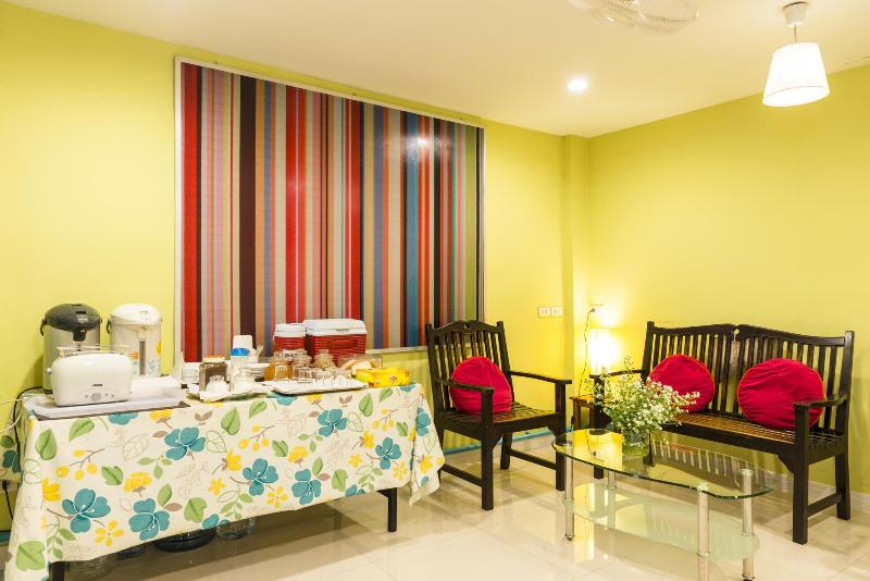 Photo of First House Hotel, 3-star hotel in Bangkok (and vicinity)