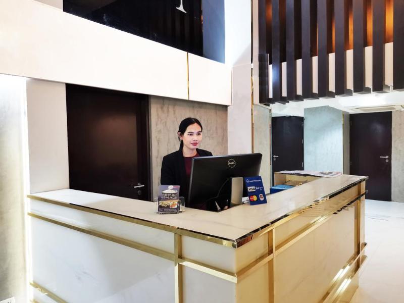 Photo of Citrus Sukhumvit 11 Bangkok by Compass Hospitality, 3-star hotel in Bangkok (and vicinity)