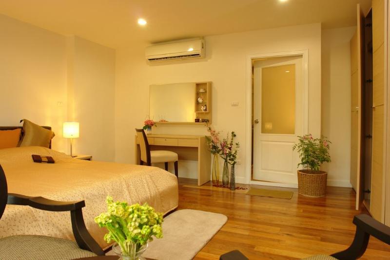 Photo of Nara Suite Residence Bangkok, 3-star hotel in Bangkok (and vicinity)