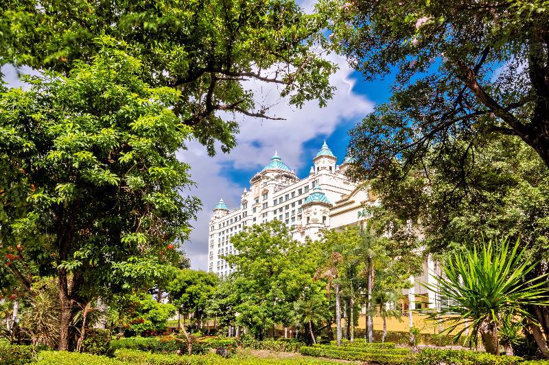 Waterfront Cebu City Hotel & Casino exterior, 4-Star hotel in Cebu