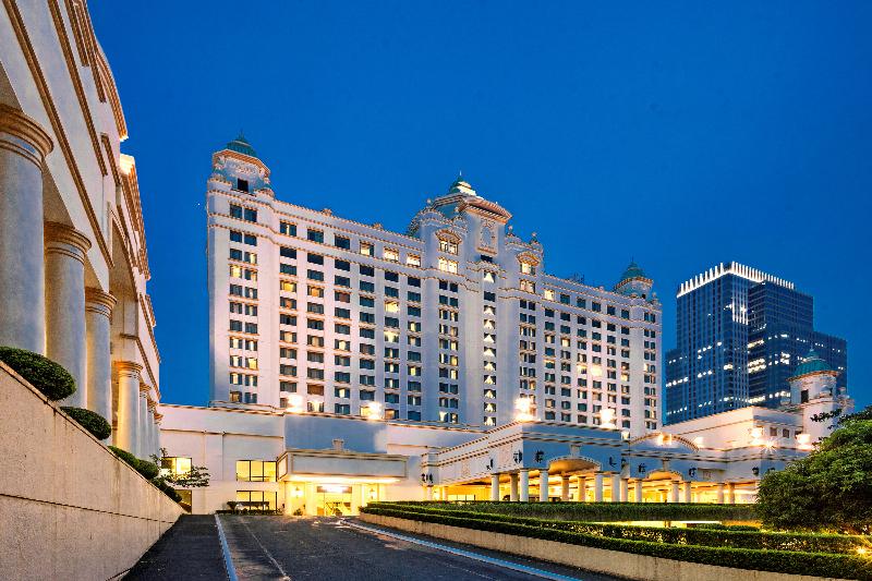 Photo of Waterfront Cebu City Hotel & Casino, 4-star hotel in Cebu