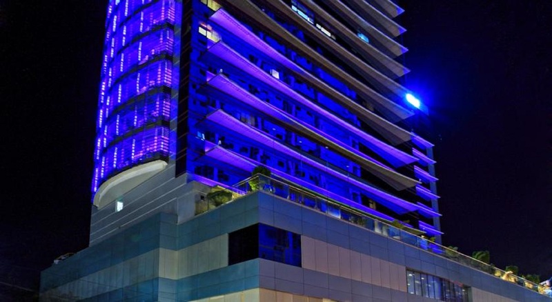 Cebu Parklane International Hotel exterior, 3-Star hotel in Cebu