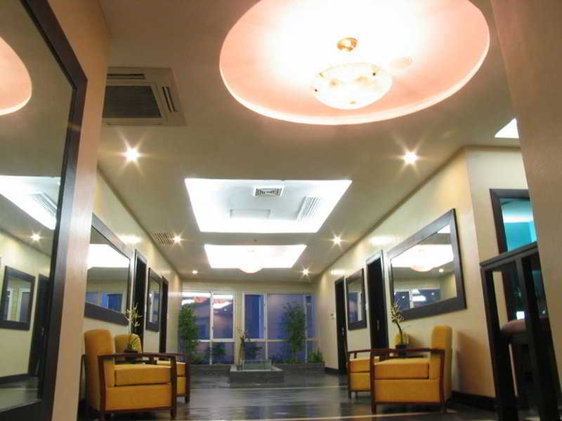 Photo of Crown Regency Hotel and Towers, 4-star hotel in Cebu