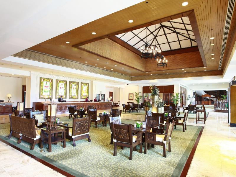 Waterfront Airport Hotel & Casino exterior, 4-Star hotel in Cebu Island