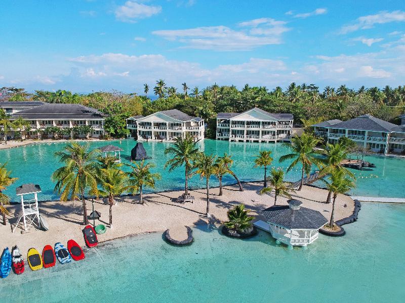 Plantation Bay a Real Resort with a Real Spa, 5-star hotel in Cebu Island