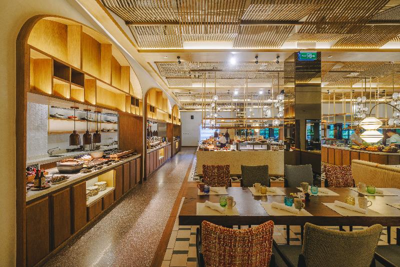 Photo of Crimson Resort and Spa Mactan, 5-star hotel in Cebu Island