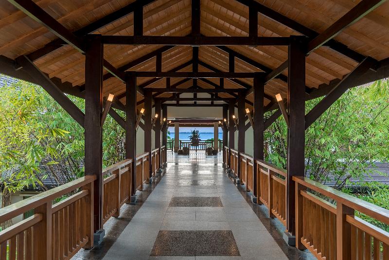 Photo of Crimson Resort and Spa Mactan, 5-star hotel in Cebu Island