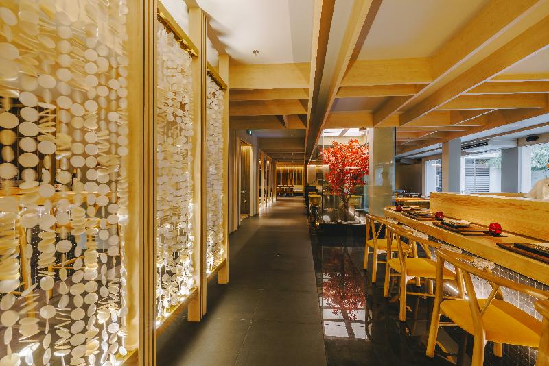 Photo of Crimson Resort and Spa Mactan, 5-star hotel in Cebu Island