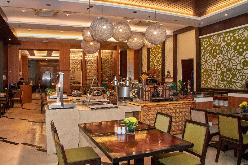 Photo of Harolds Hotel CEBU, 4-star hotel in Cebu