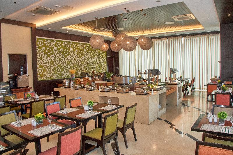 Photo of Harolds Hotel CEBU, 4-star hotel in Cebu