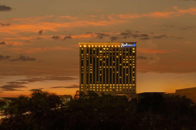 Photo of Radisson Blu Cebu, 5-star hotel in Cebu