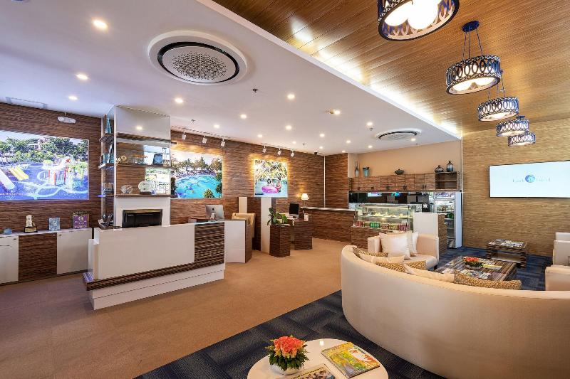 Photo of JPark Island Resort & Waterpark, 5-star hotel in Cebu Island