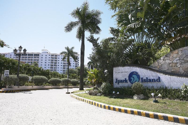 Photo of JPark Island Resort & Waterpark, 5-star hotel in Cebu Island
