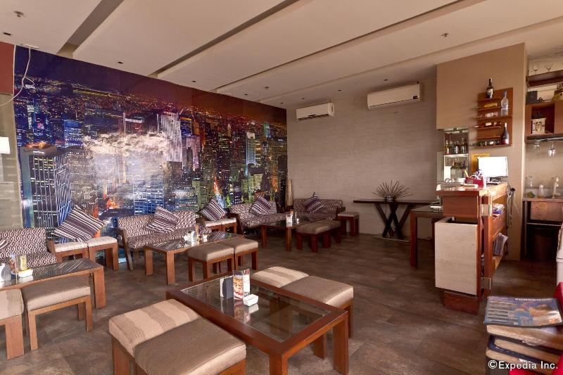 Photo of Castle Peak Hotel, 3-star hotel in Cebu