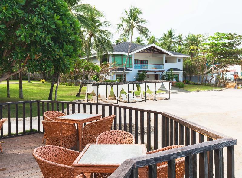 Photo of Mangodlong Rock Resort, 3-star hotel in San Francisco Island