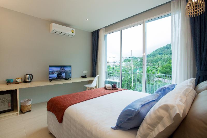 Apasari Krabi, Singapore