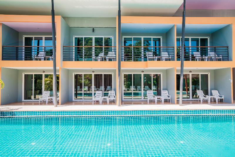Photo of Phi Phi Anita Resort, 3-star hotel in Ko Phi Phi