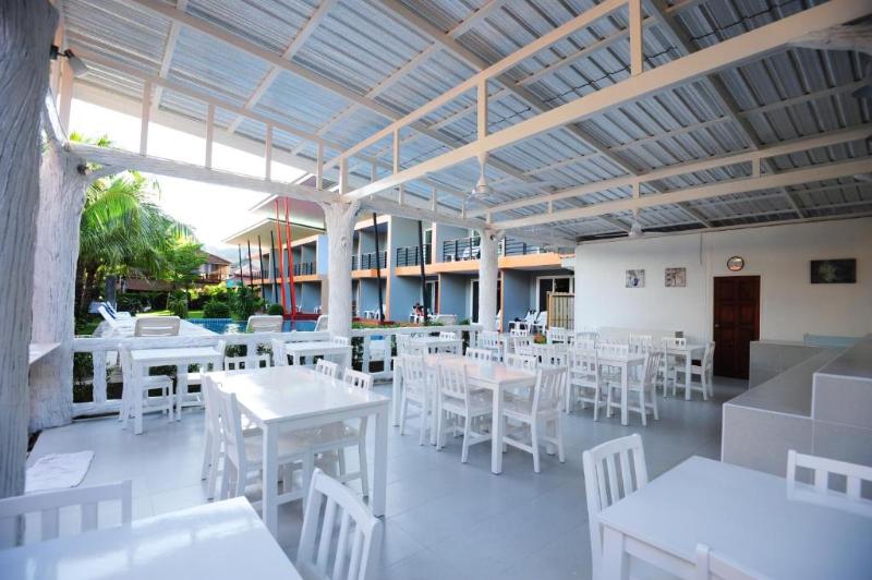 Photo of Phi Phi Anita Resort, 3-star hotel in Ko Phi Phi
