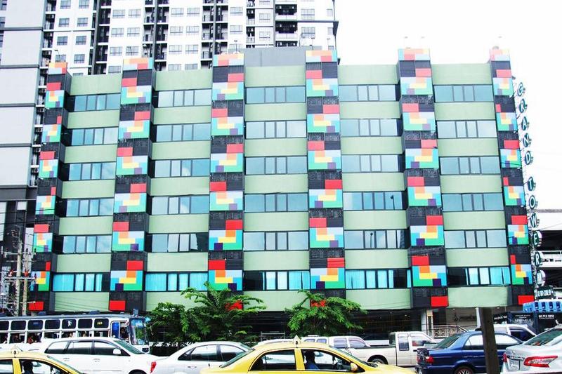 Grand Tower Inn Sathorn Bangkok exterior, 2-Star hotel in Bangkok (and vicinity)