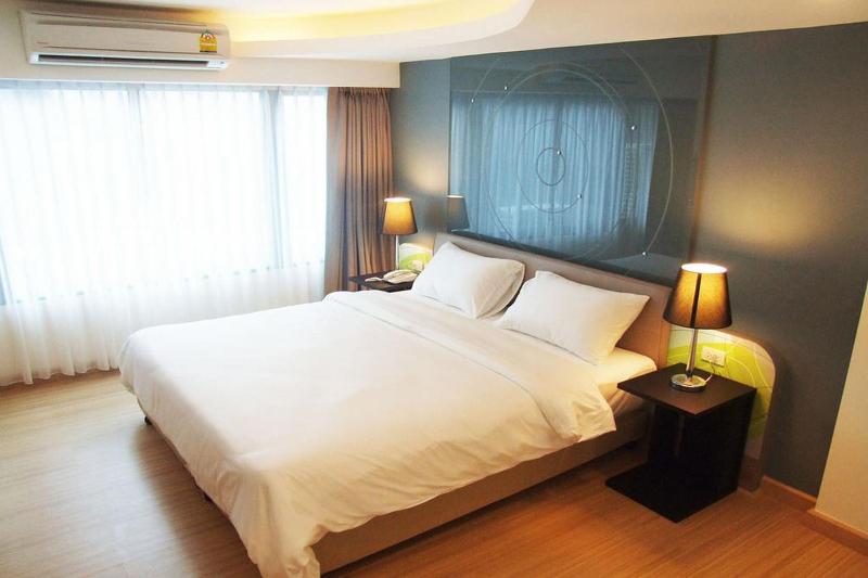 Photo of Grand Tower Inn Sathorn Bangkok, 2-star hotel in Bangkok (and vicinity)