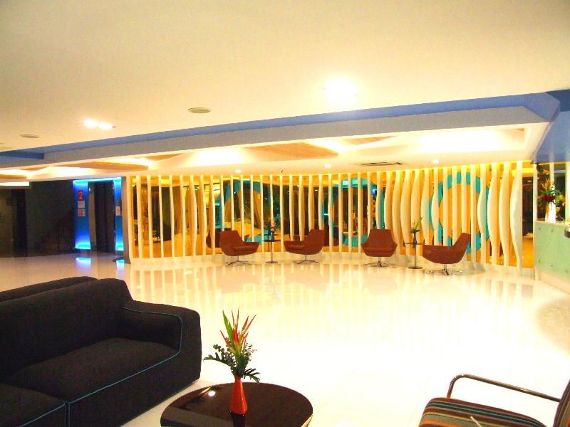 Photo of Grand Tower Inn Sathorn Bangkok, 2-star hotel in Bangkok (and vicinity)