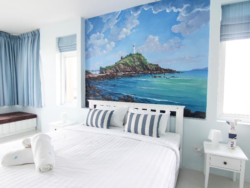 Just Fine Krabi exterior, 2-Star hotel in Downtown Krabi