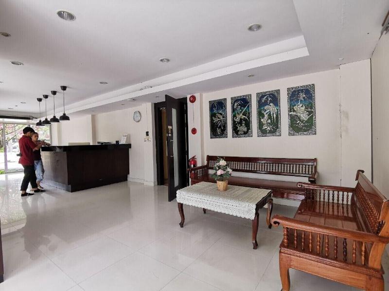 Photo of Suklutai Hotel & Serviced Apartment, 2-star hotel in Bang Khla