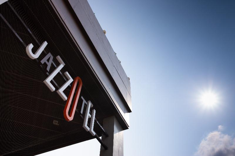 Photo of Jazzotel Bangkok, 4-star hotel in Bangkok (and vicinity)