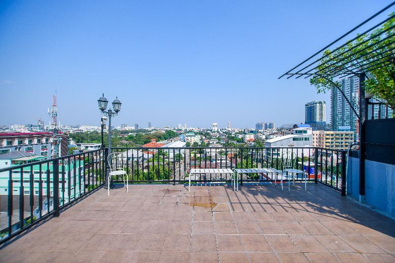 Photo of Nature Boutique Hotel, 3-star hotel in Bangkok (and vicinity)