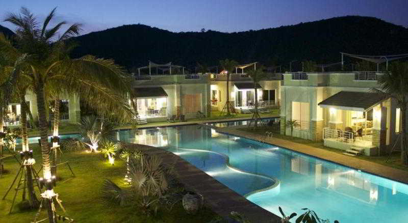 Photo of Oriental Beach Pearl Resort, 5-star hotel in Hua Hin (and vicinity)