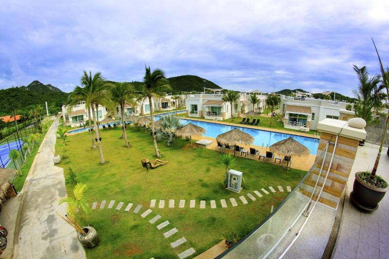 Photo of Oriental Beach Pearl Resort, 5-star hotel in Hua Hin (and vicinity)