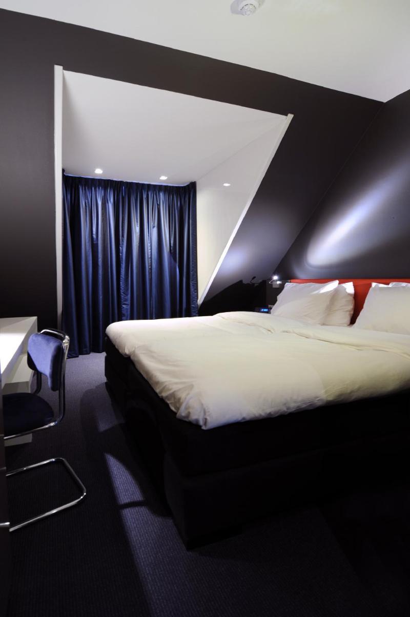Photo of Blue Mansion Hotel, 3-star hotel in Amsterdam (and vicinity)