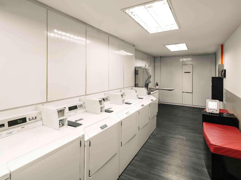 Photo of ibis Singapore On Bencoolen, 4-star hotel in Singapore