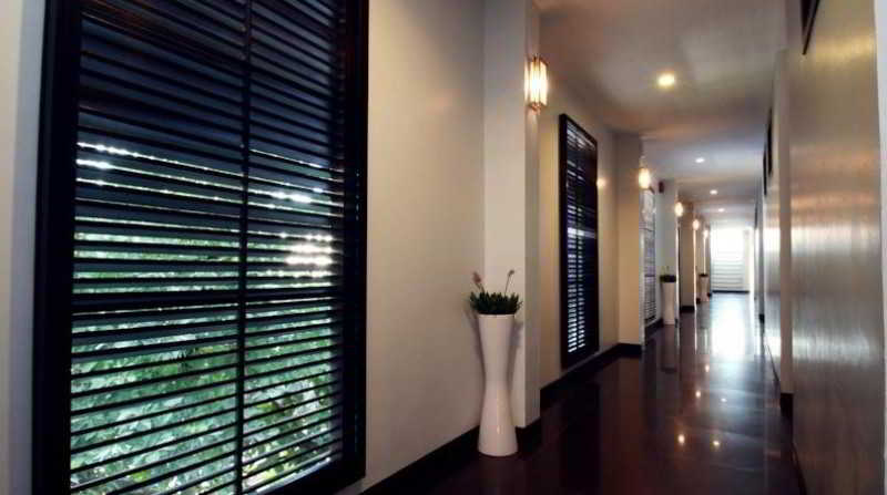 Imm Hotel Thaphae Chiang Mai, Singapore