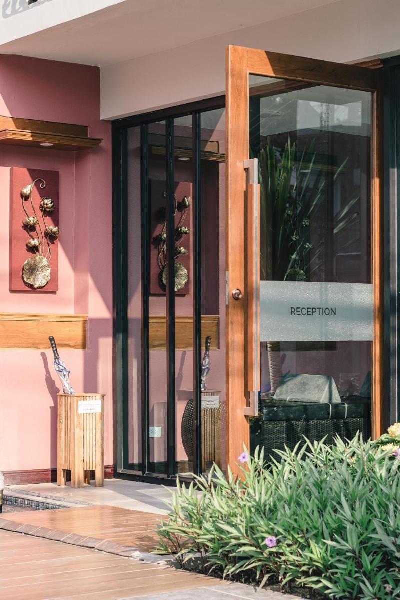 Photo of Cozytel Chiangmai, 3-star hotel in Chiang Mai